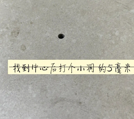 宾阳瓷砖空鼓维修公司专业解答在瓷砖铺贴过程中，如果砂料搅拌不均匀，将会带来以下问题